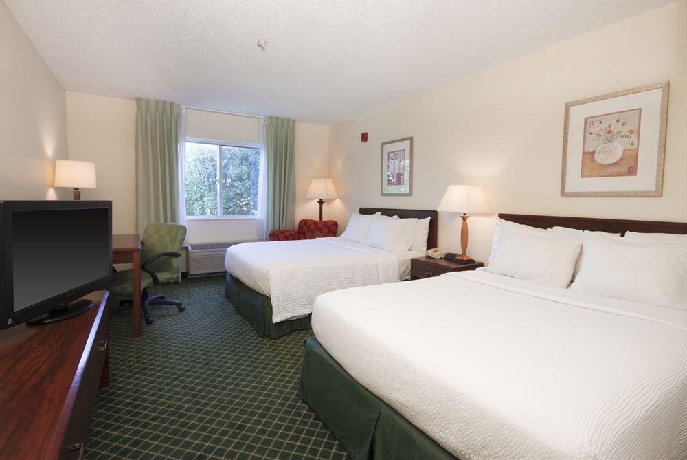 Fairfield Inn & Suites Beaumont Buitenkant foto