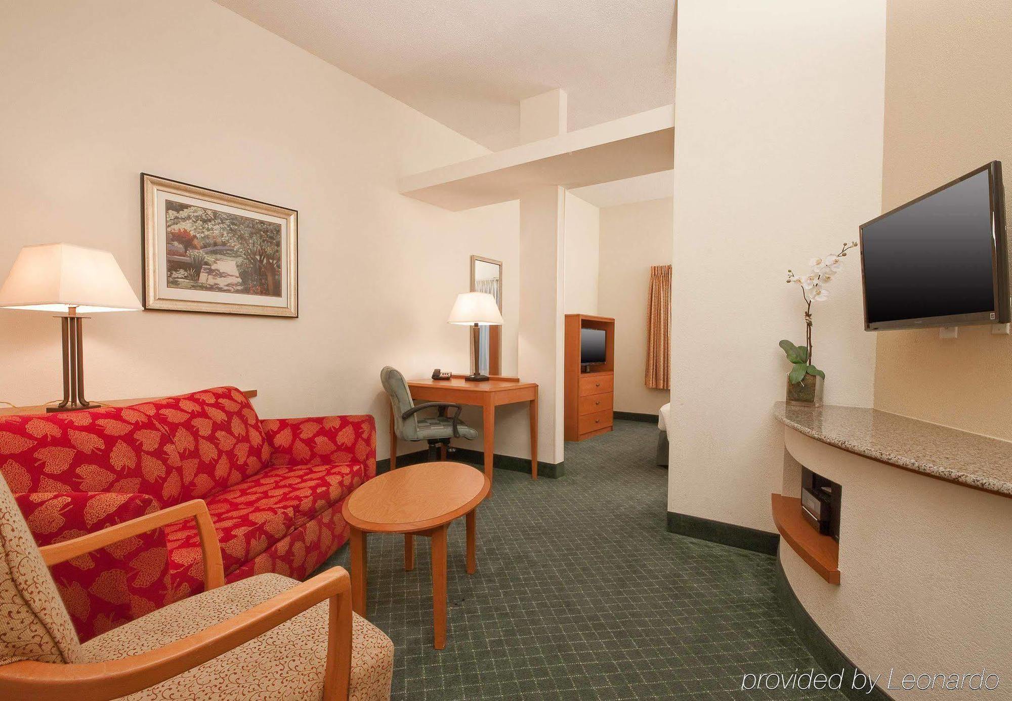 Fairfield Inn & Suites Beaumont Buitenkant foto